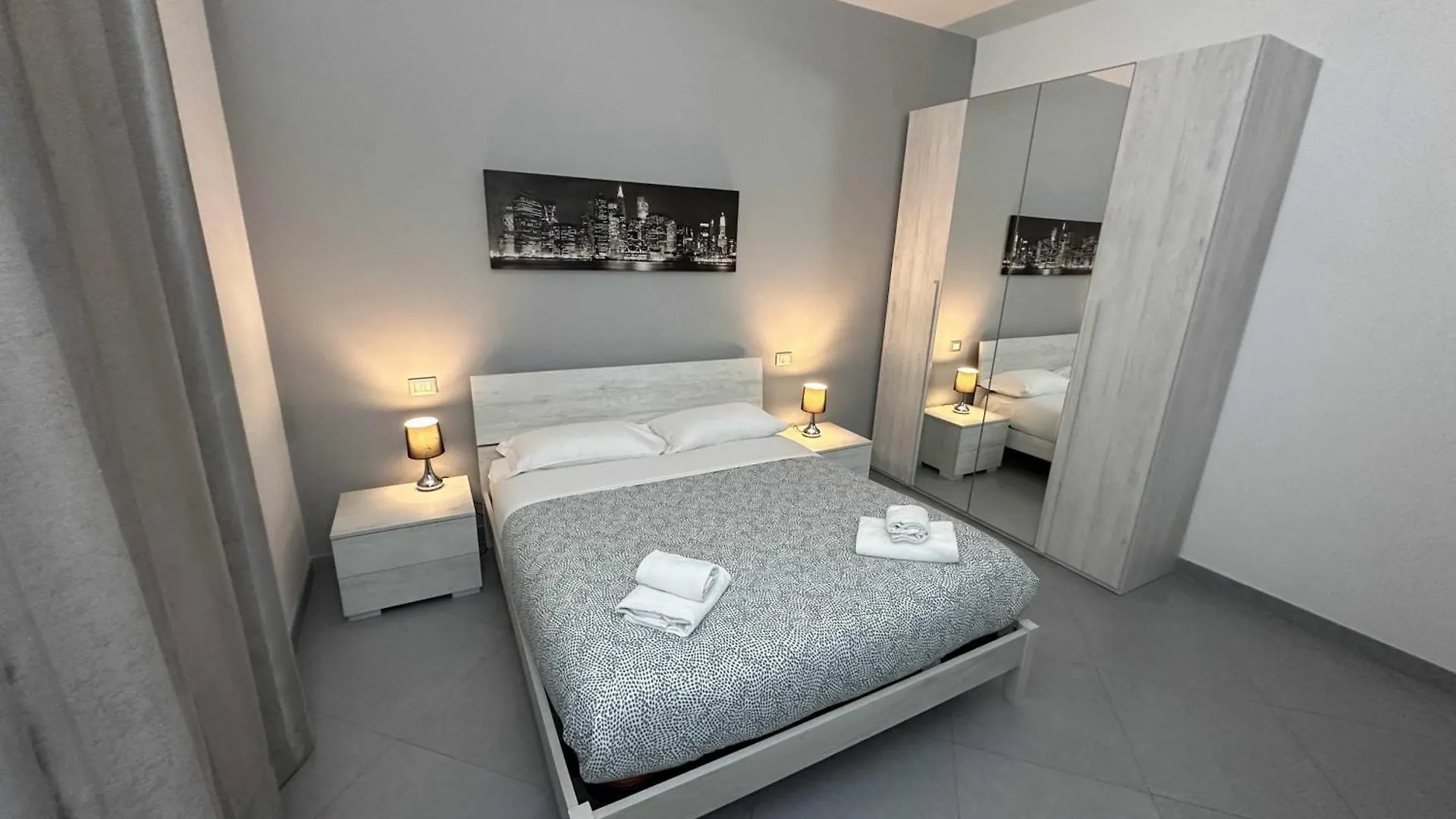 Rhome Away Marconi location